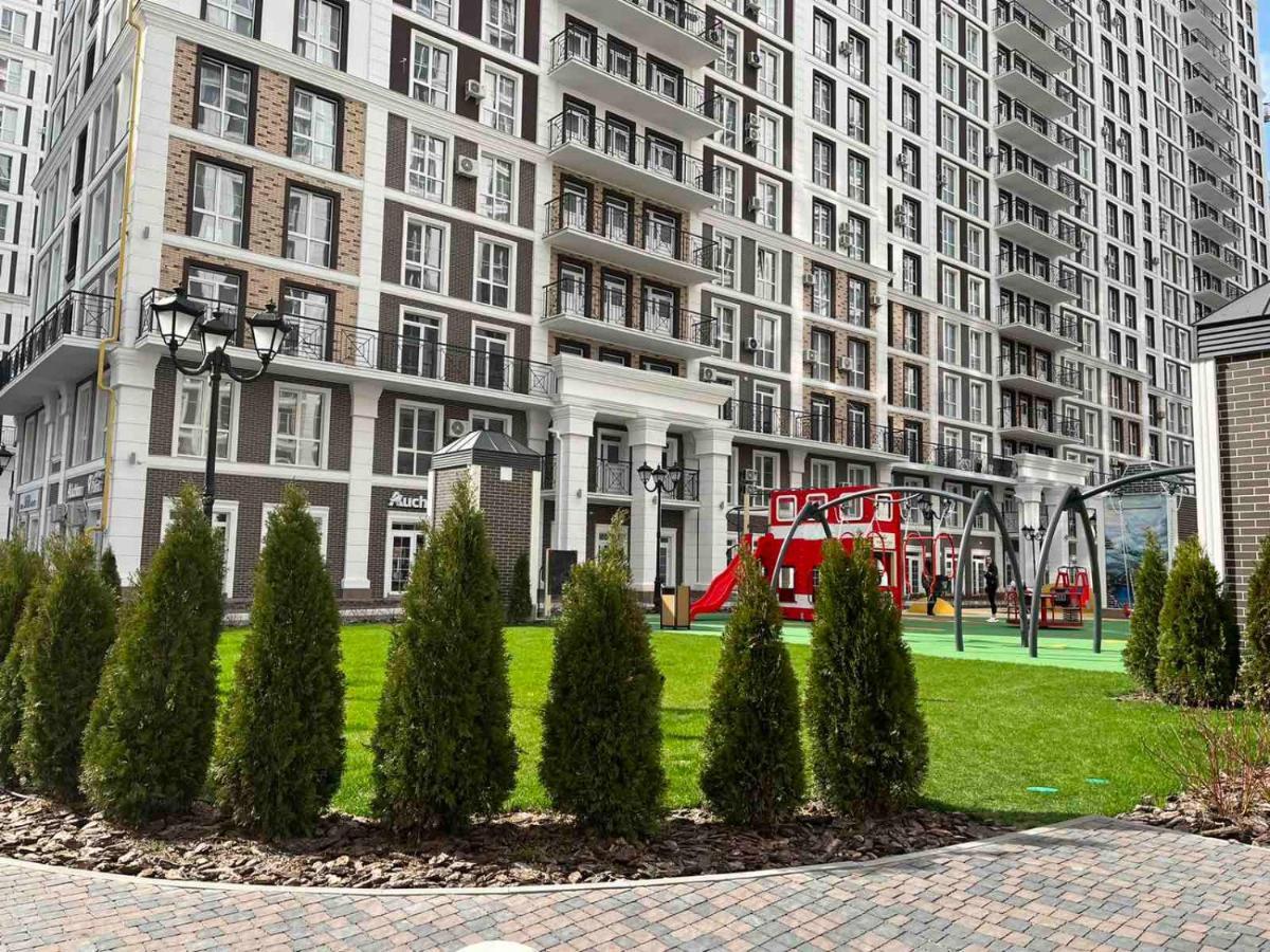 British Quarter Studios Kiev Exteriör bild