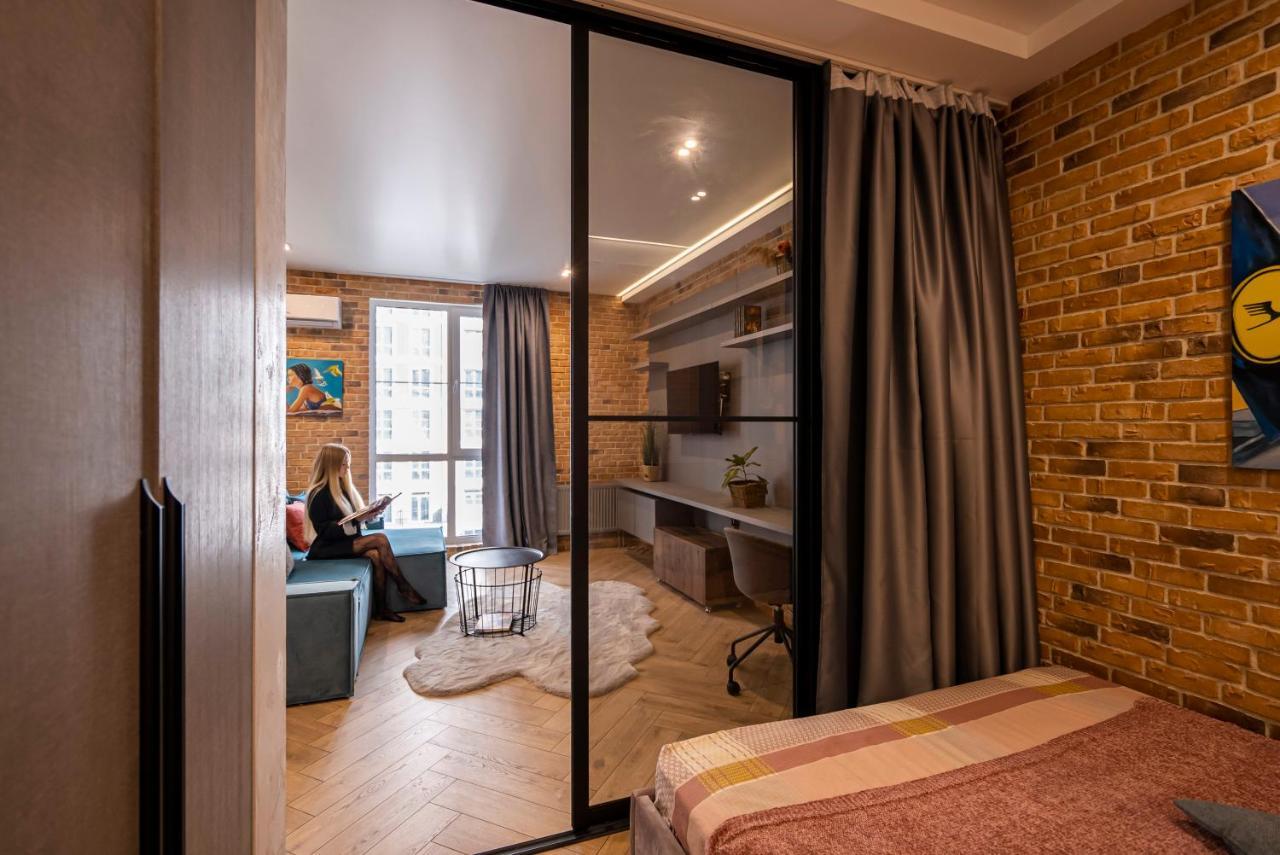 British Quarter Studios Kiev Exteriör bild