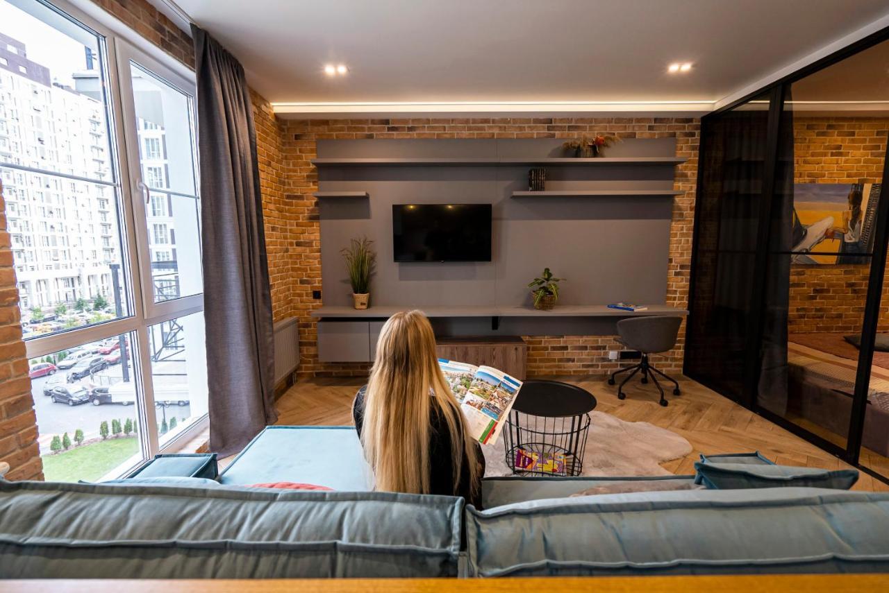 British Quarter Studios Kiev Exteriör bild