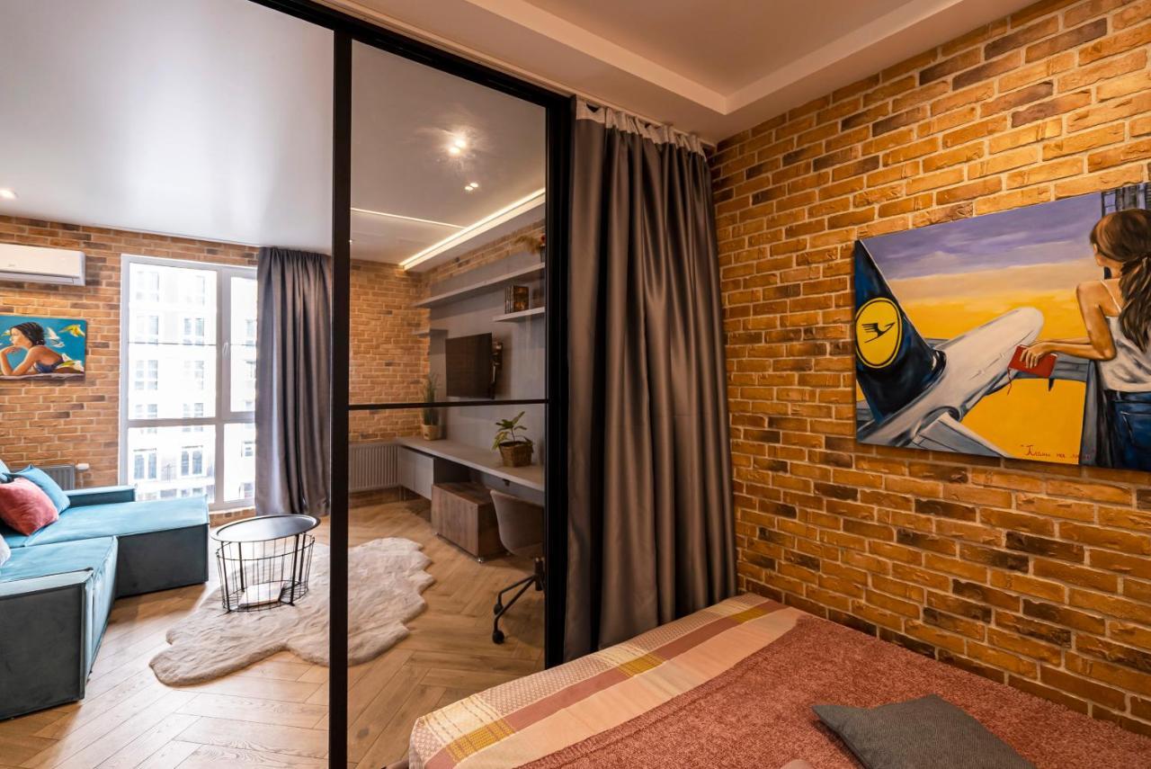 British Quarter Studios Kiev Exteriör bild