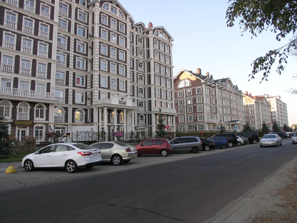 British Quarter Studios Kiev Exteriör bild